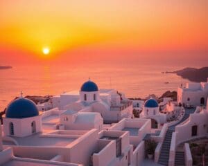 Oia – Sonnenuntergang über weißen Kuppeln 🇬🇷